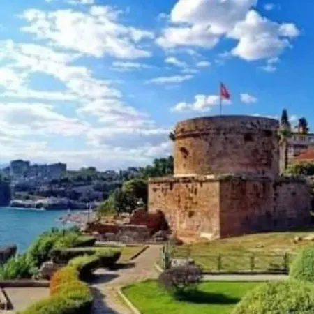 Ozzy Homes 1+0 Muhtesem Harika Konum Daire Appart hôtel Antalya
